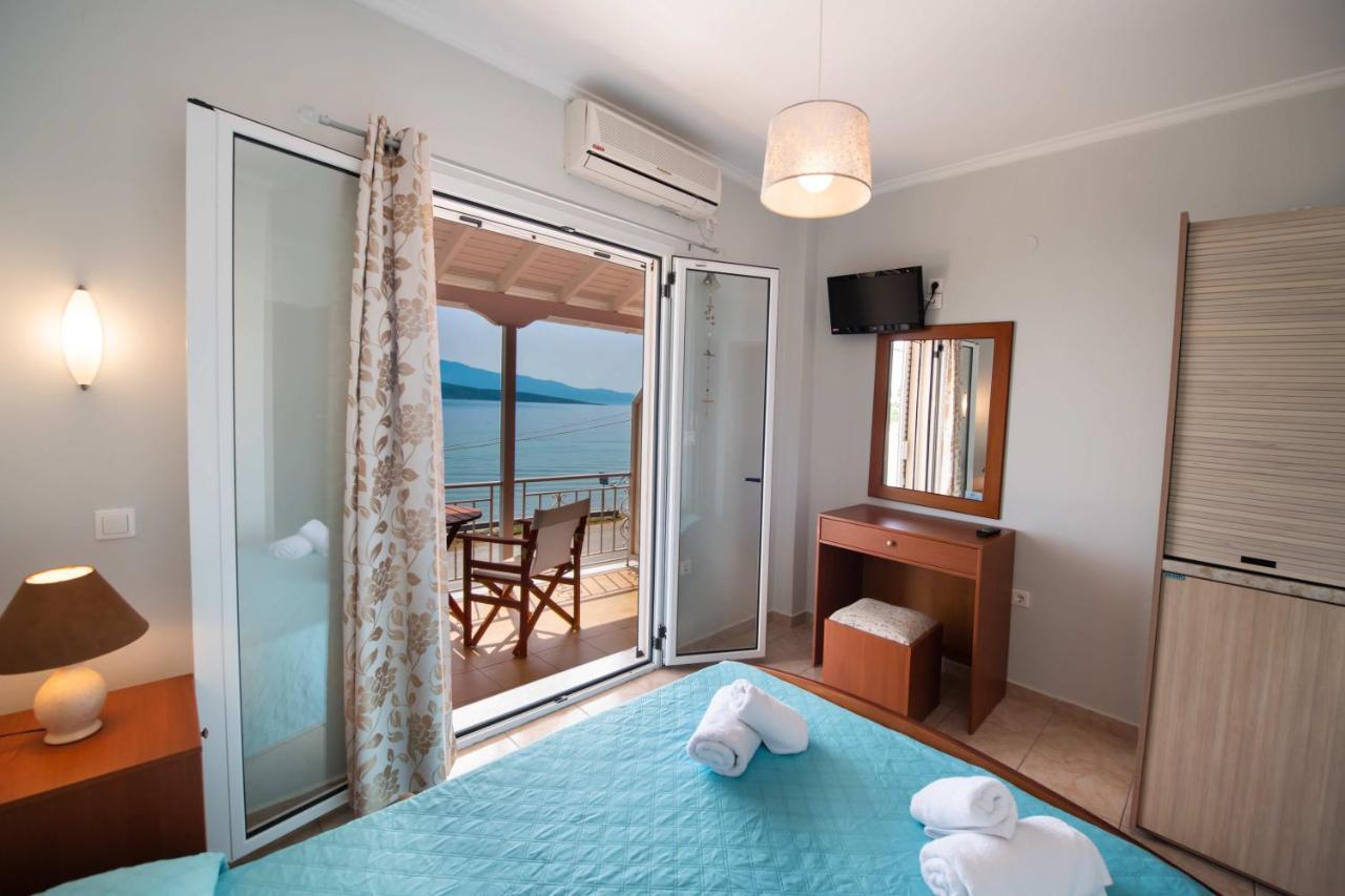 Irini Seaside Studios Nikiana Extérieur photo